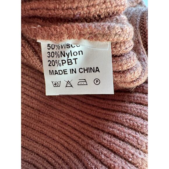 4 for $10 Rust Ribbed Sweater NWOT - Picture 4 of 6